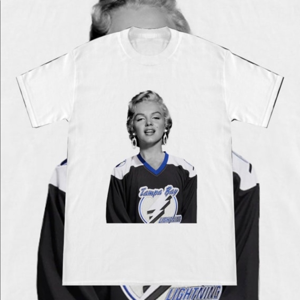 Vintage style Marilyn Monroe wearing a Tampa Bay Lightning Jersey